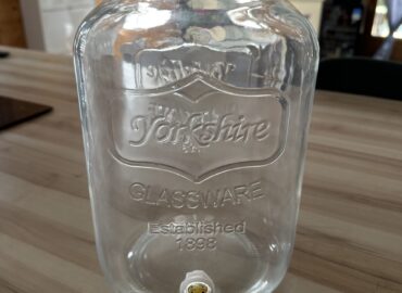 Fontaine à boisson en verre